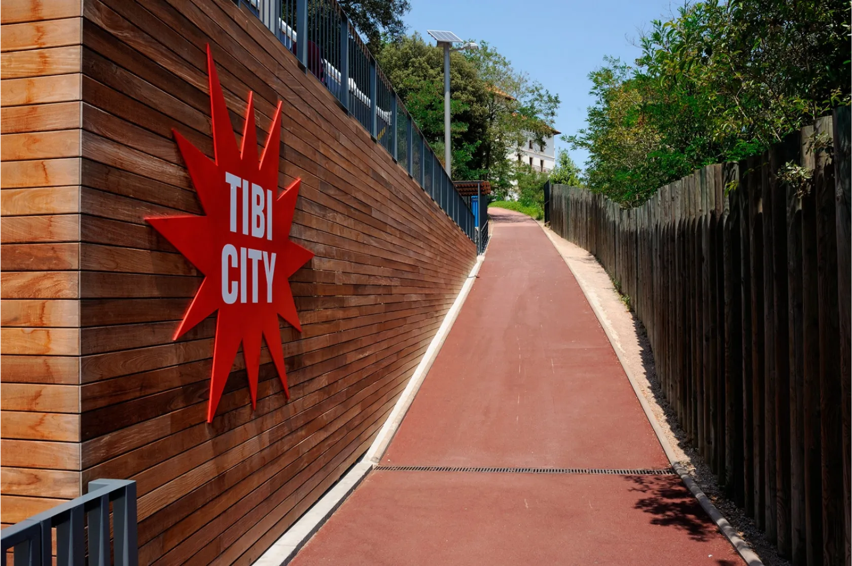 Atracció "TibiCity" al Tibidabo. Varis Arquitectes