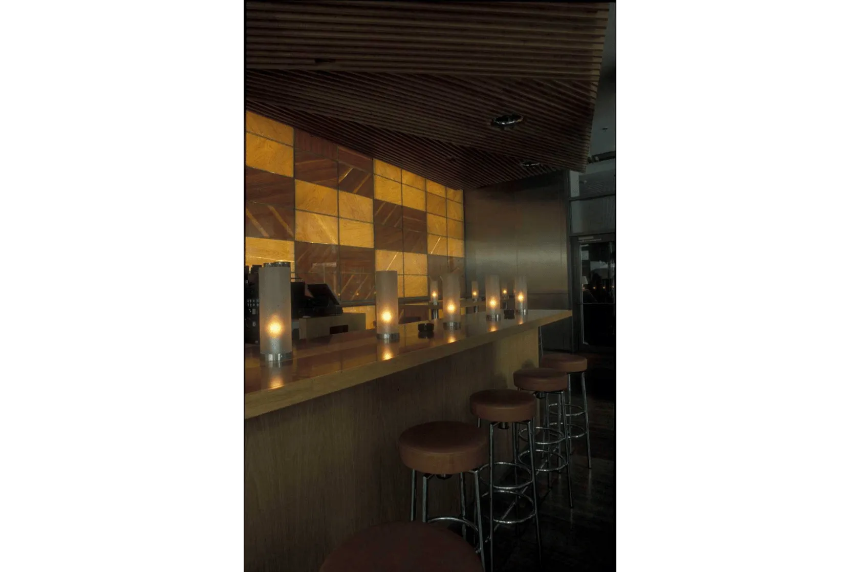 Bar Diedritch's Varis Arquitectes