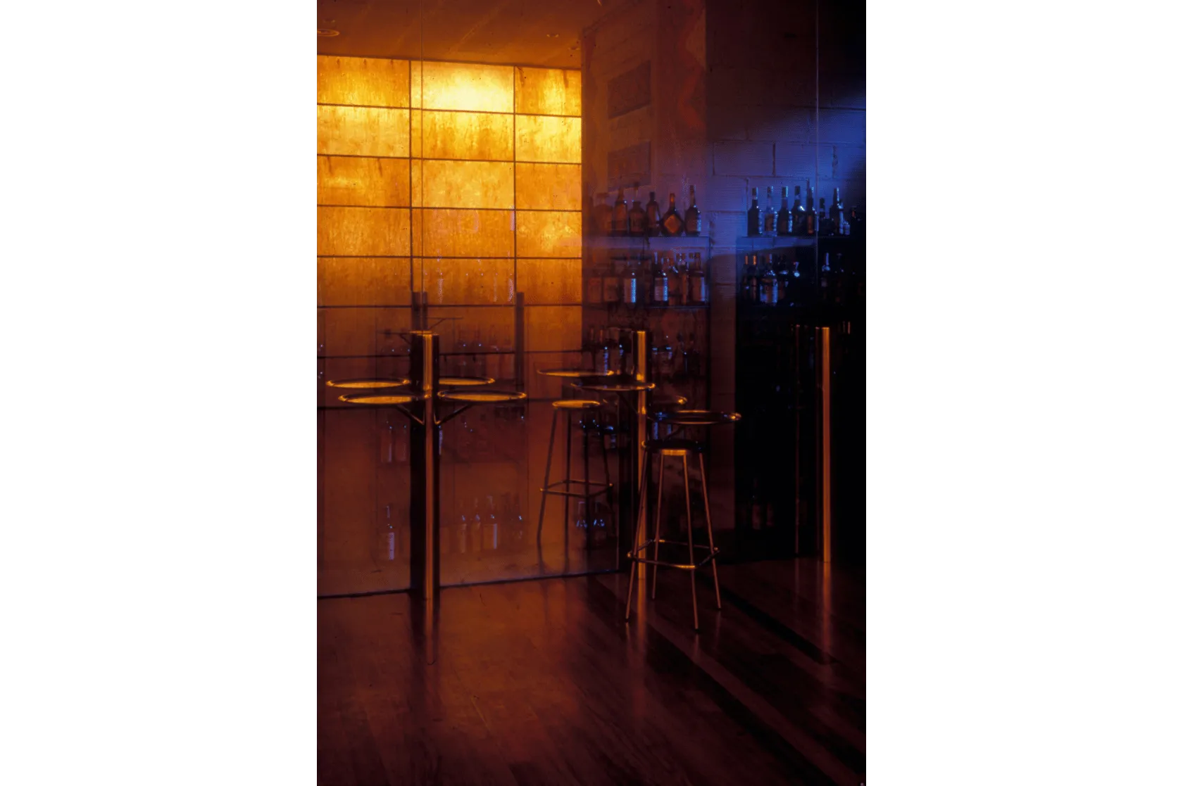 Bar Zsa Zsa Varis Arquitectes