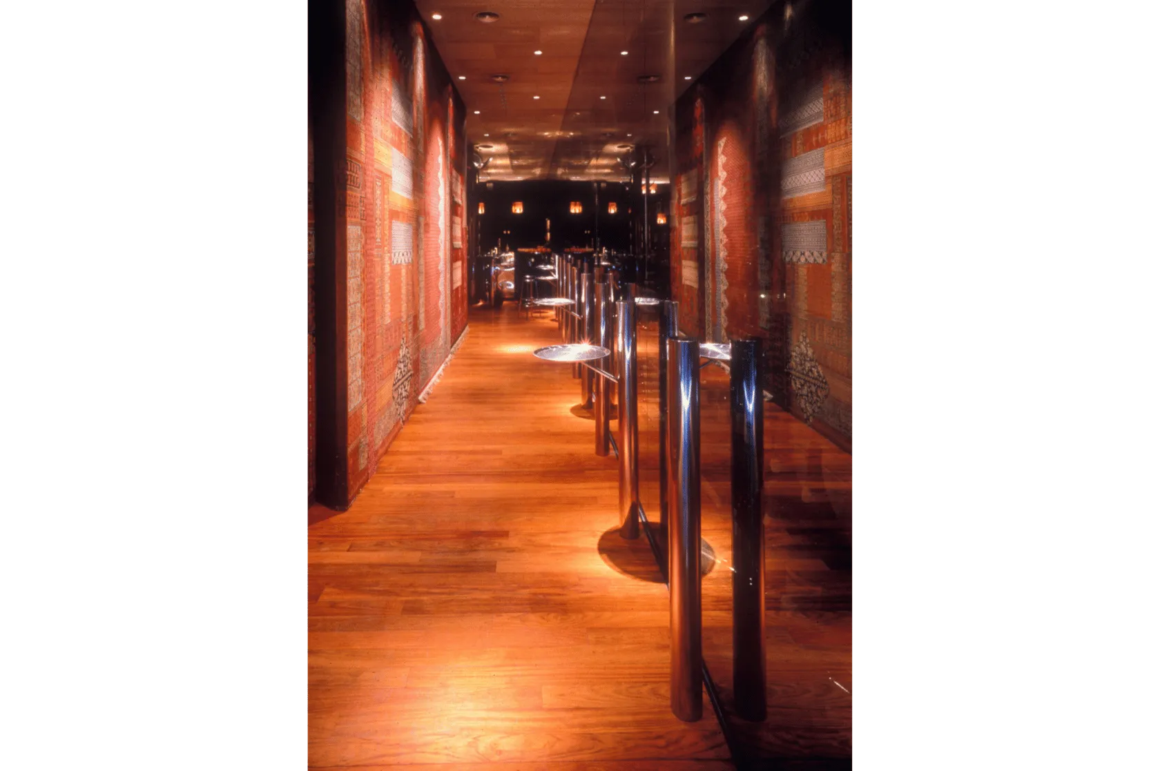 Bar Zsa Zsa Varis Arquitectes