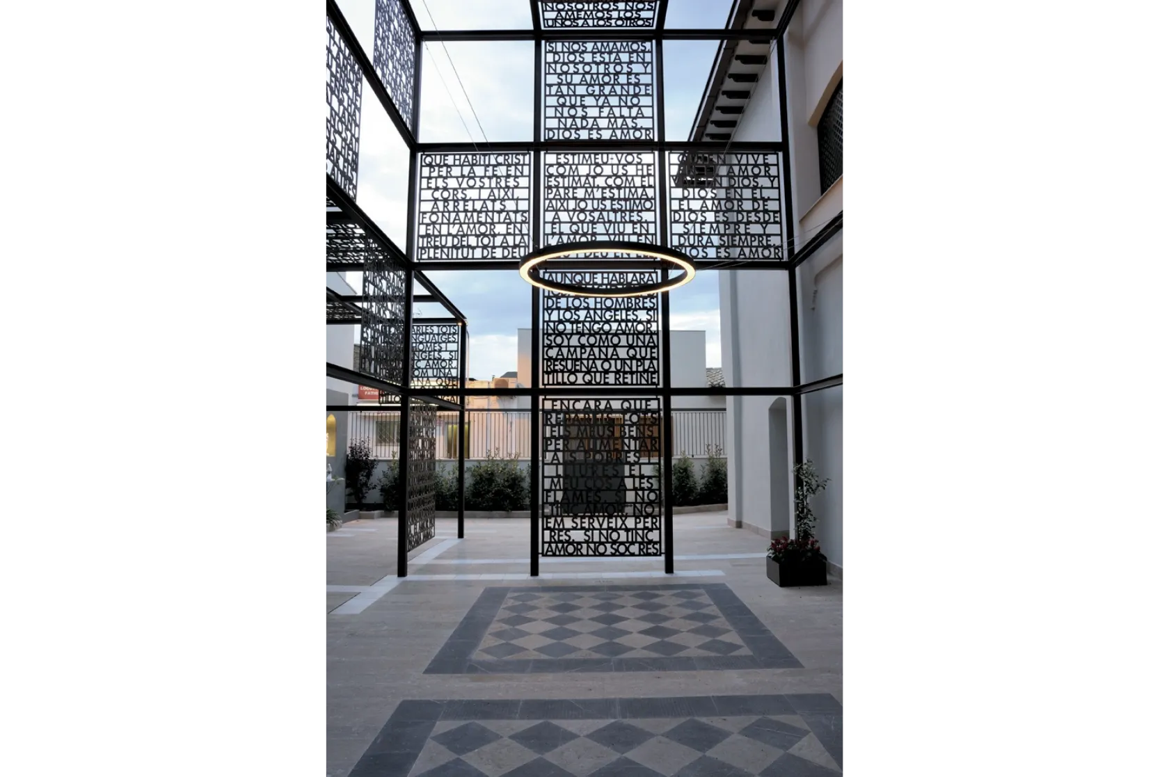 Casa Asil d'Aitona de les Germanetes dels Ancians Desemparats. Varis Arquitectes