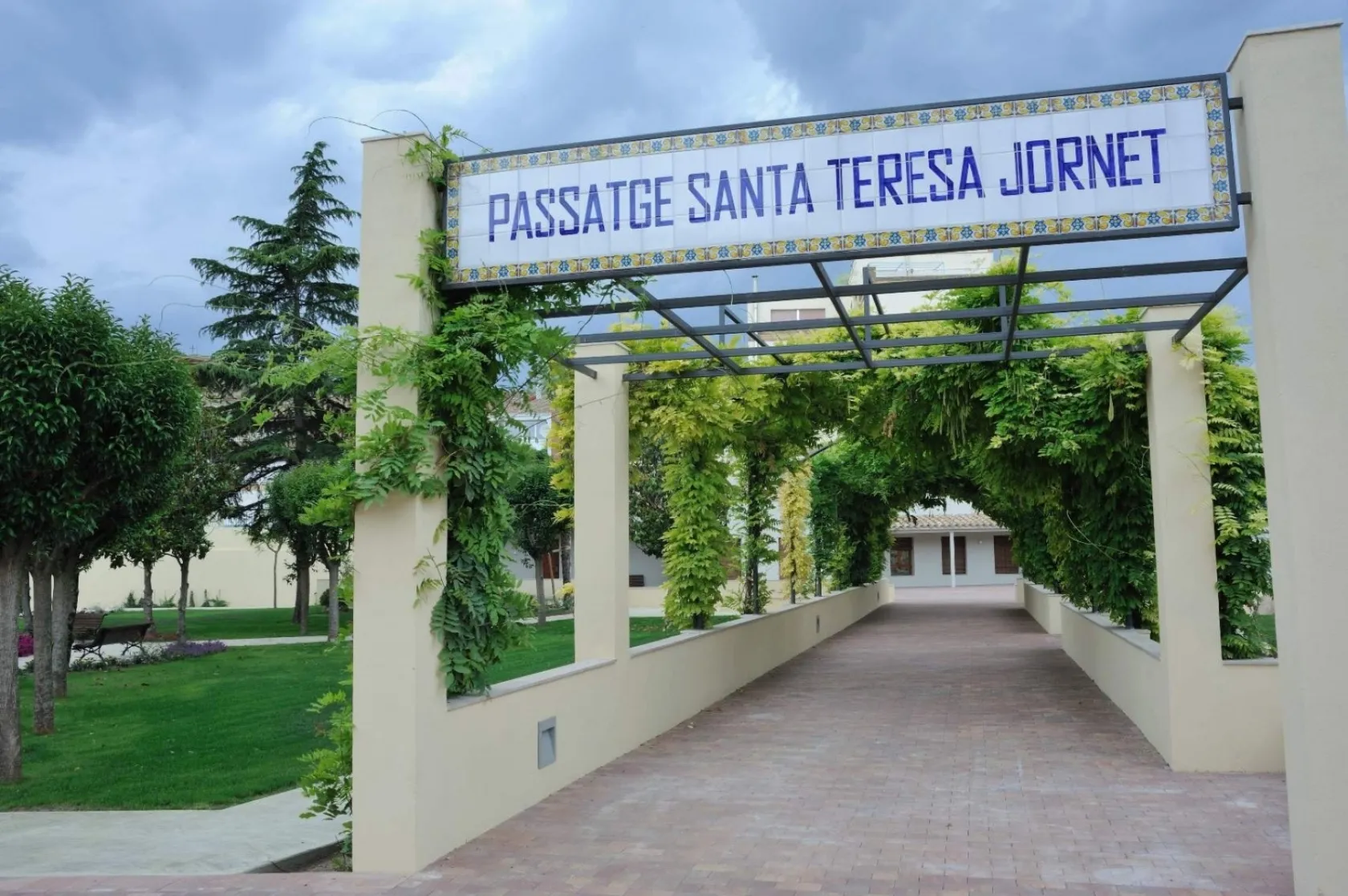 Casa Museu de les Germanetes dels Ancians Desemparats. Varis Arquitectes