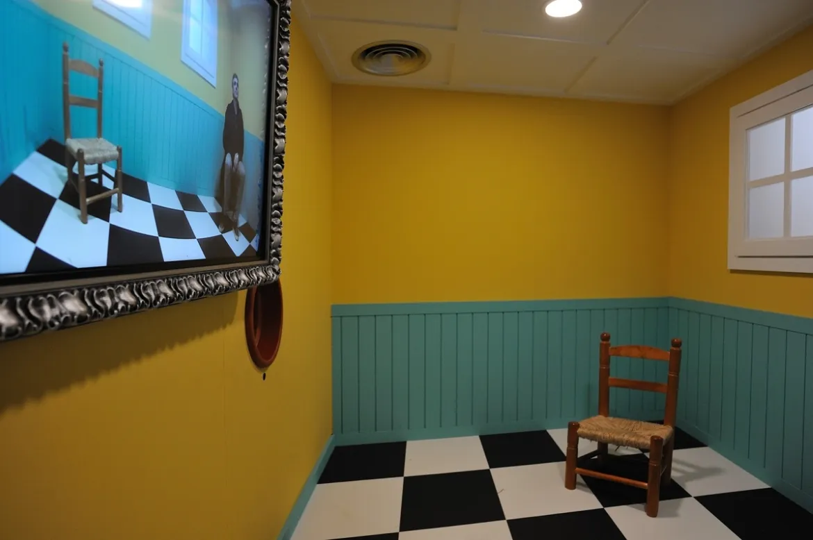 Castell dels Contes Varis Arquitectes