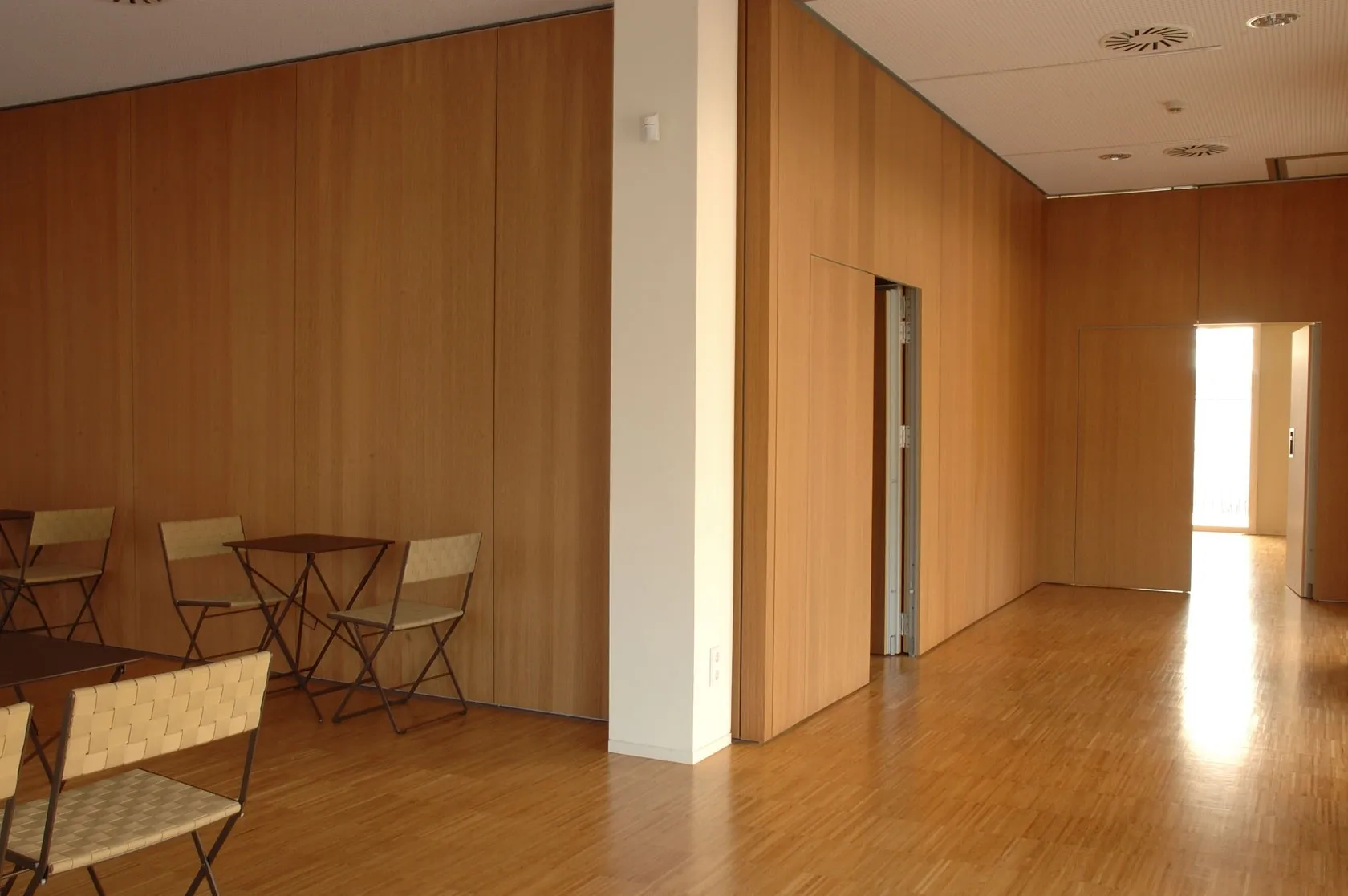 Edifici Annex al Museu de la Vida Rural Varis Arquitectes