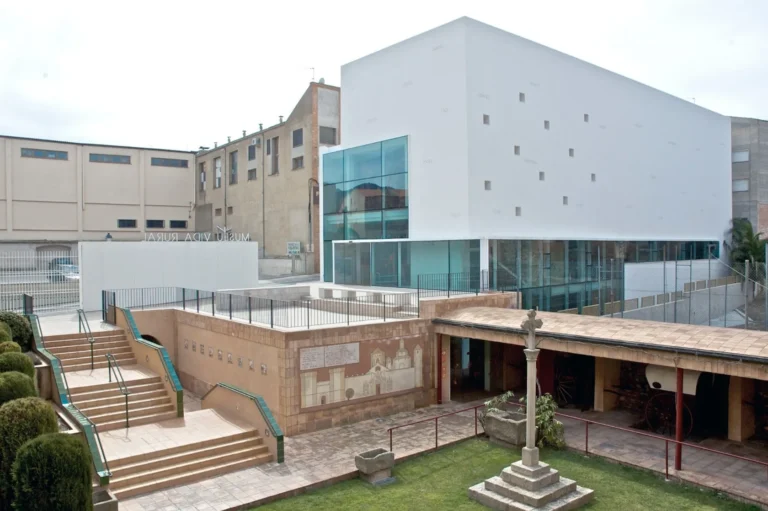 Edifici Museu de la Vida Rural