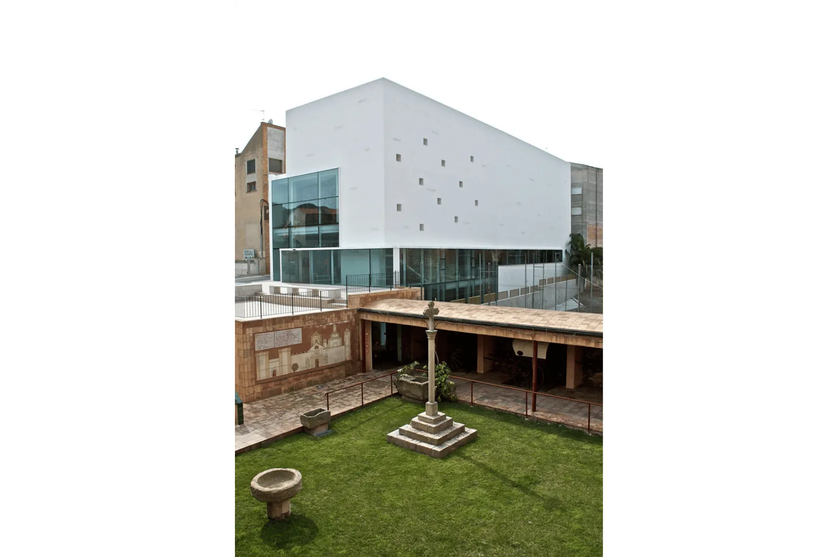 Edifici Museu de la Vida Rural Varis Arquitectes