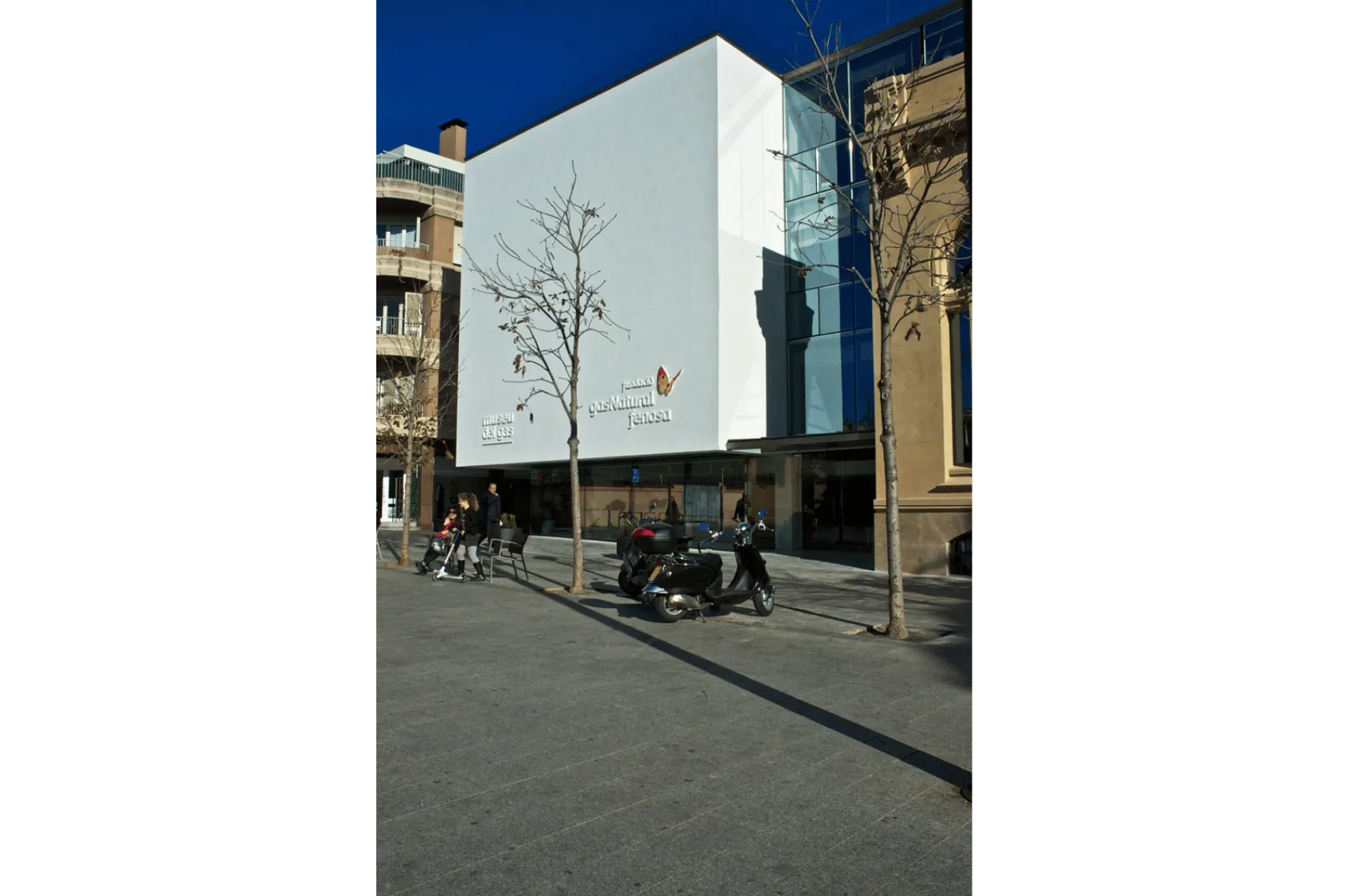 Edifici Museu del Gas Varis Arquitectes