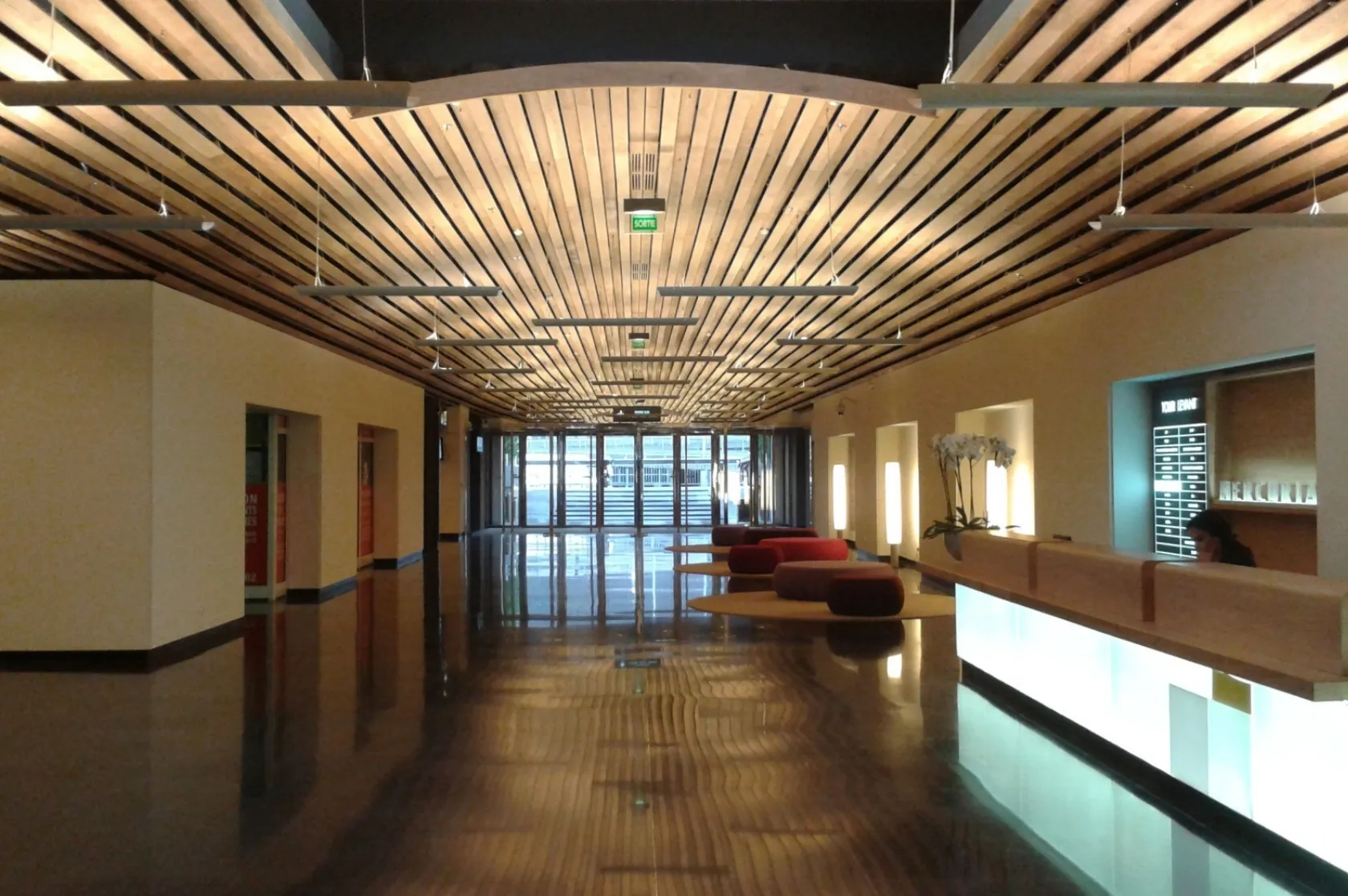 Edificis d'Oficines Tours Mercuriales. Varis Arquitectes