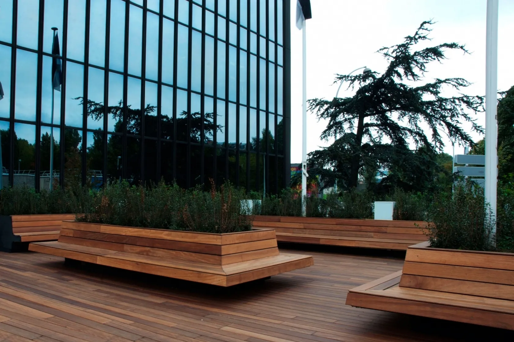 Edificis d'Oficines Tours Mercuriales. Varis Arquitectes