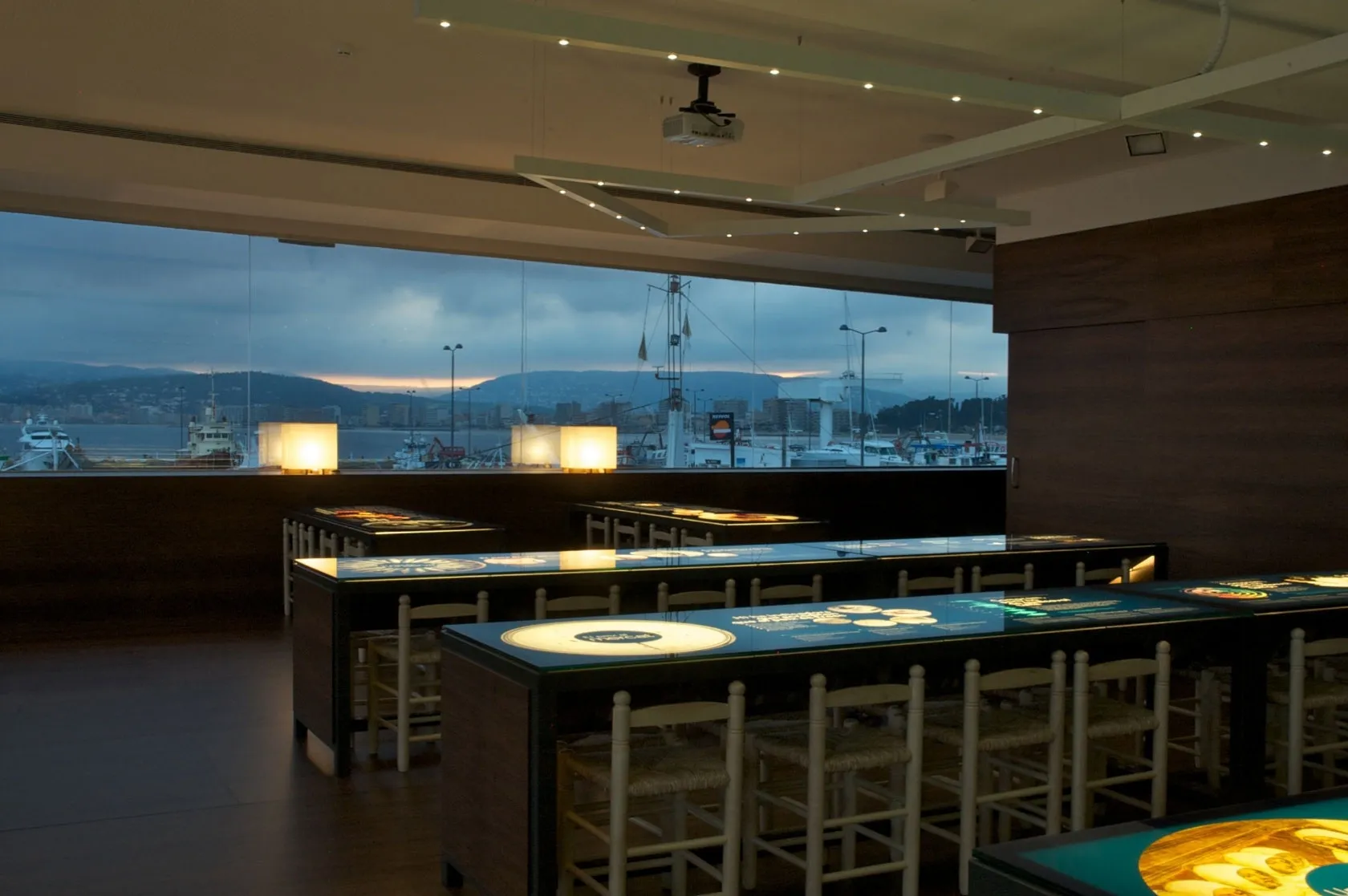 Espai del Peix. Centre Cultural i Gastronòmic. Varis Arquitectes