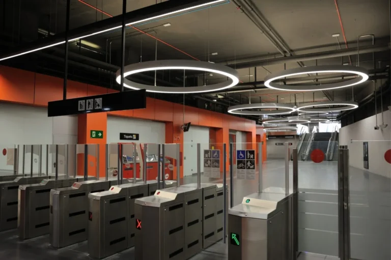 Estació de Metro ILDEFONS CERDÀ L10 sud