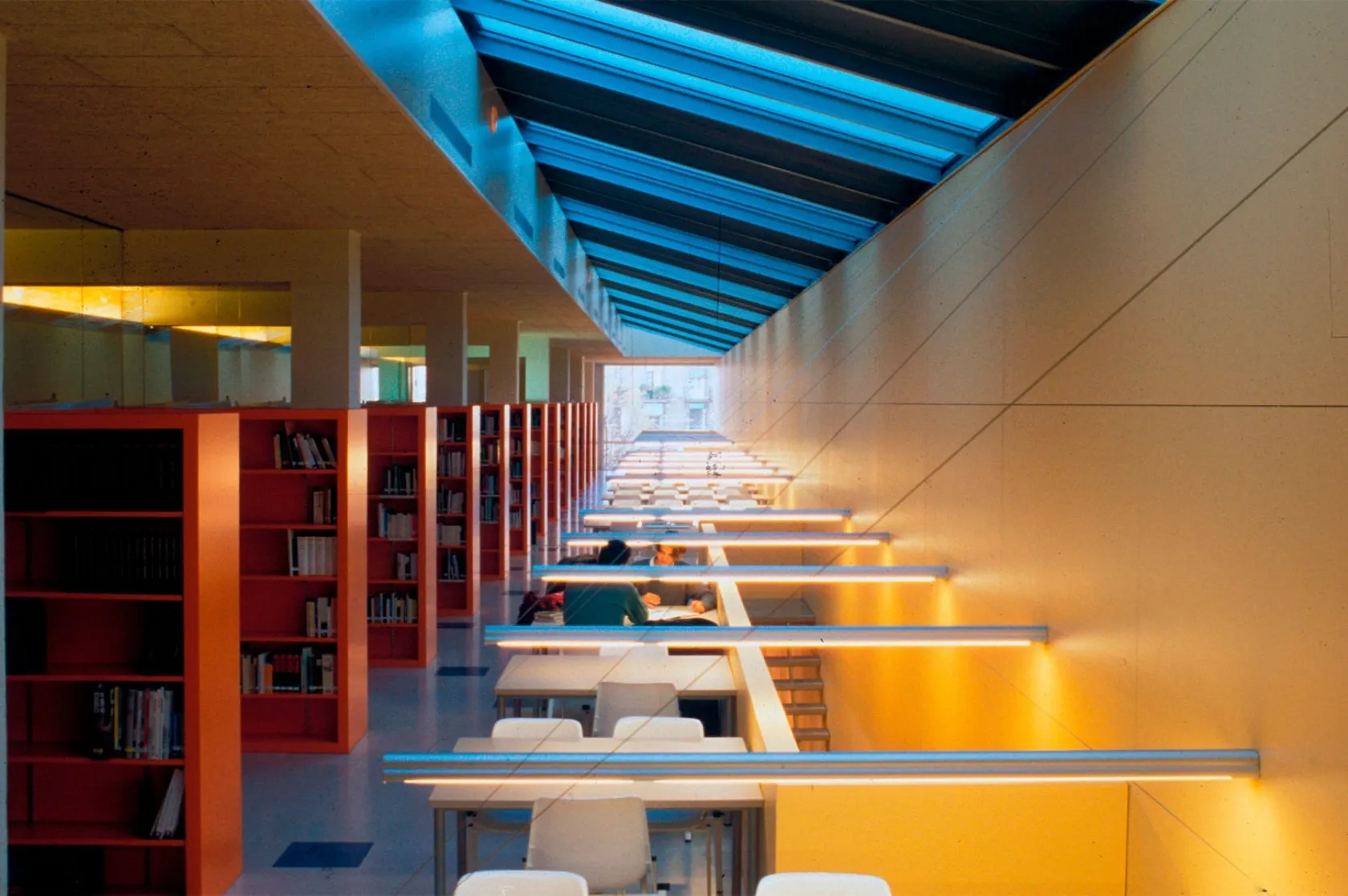 Facultat de Ciències de la Comunicació Varis Arquitectes