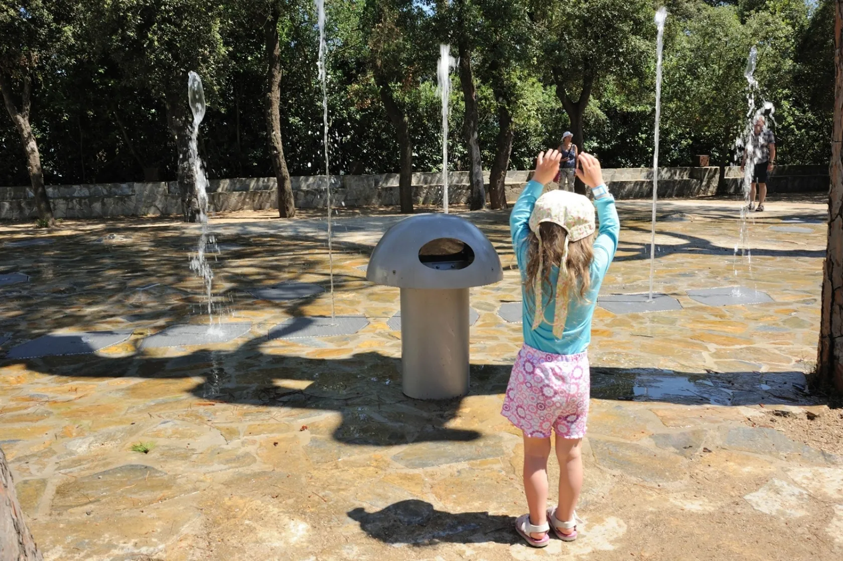 Fonts interactives al Tibidabo. Varis Arquitectes.