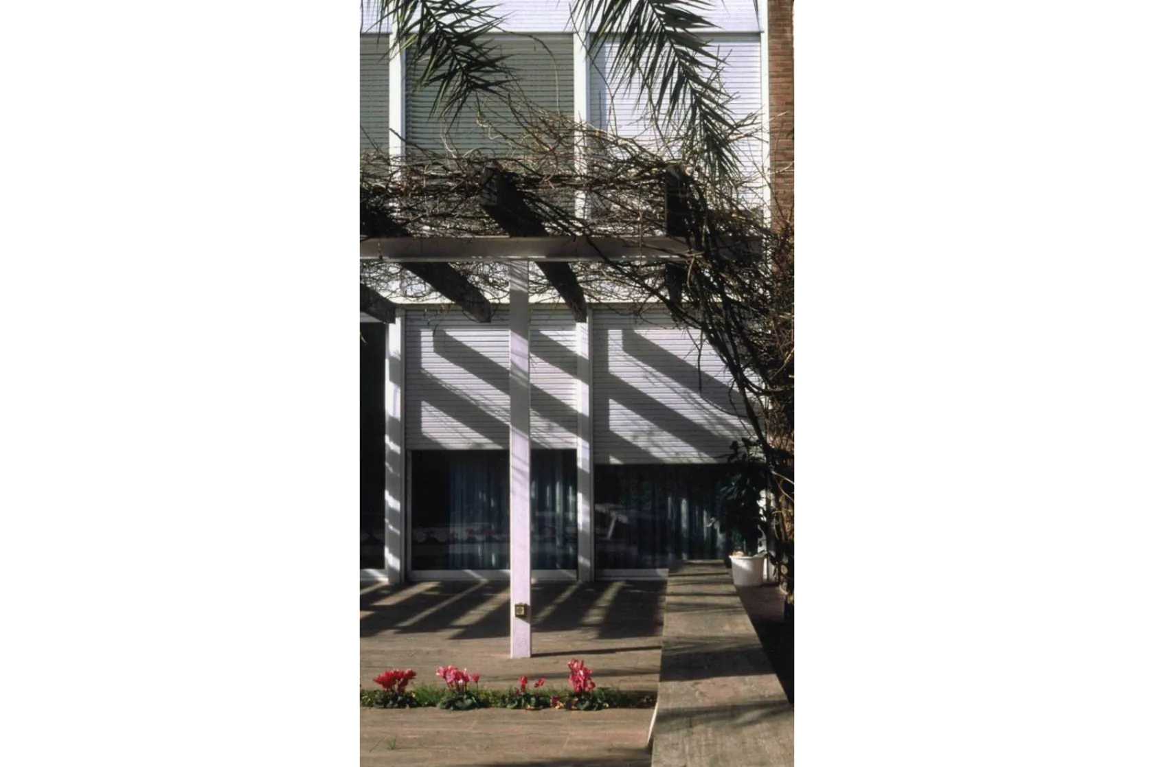 Habitatge Monràs. Varis Arquitectes