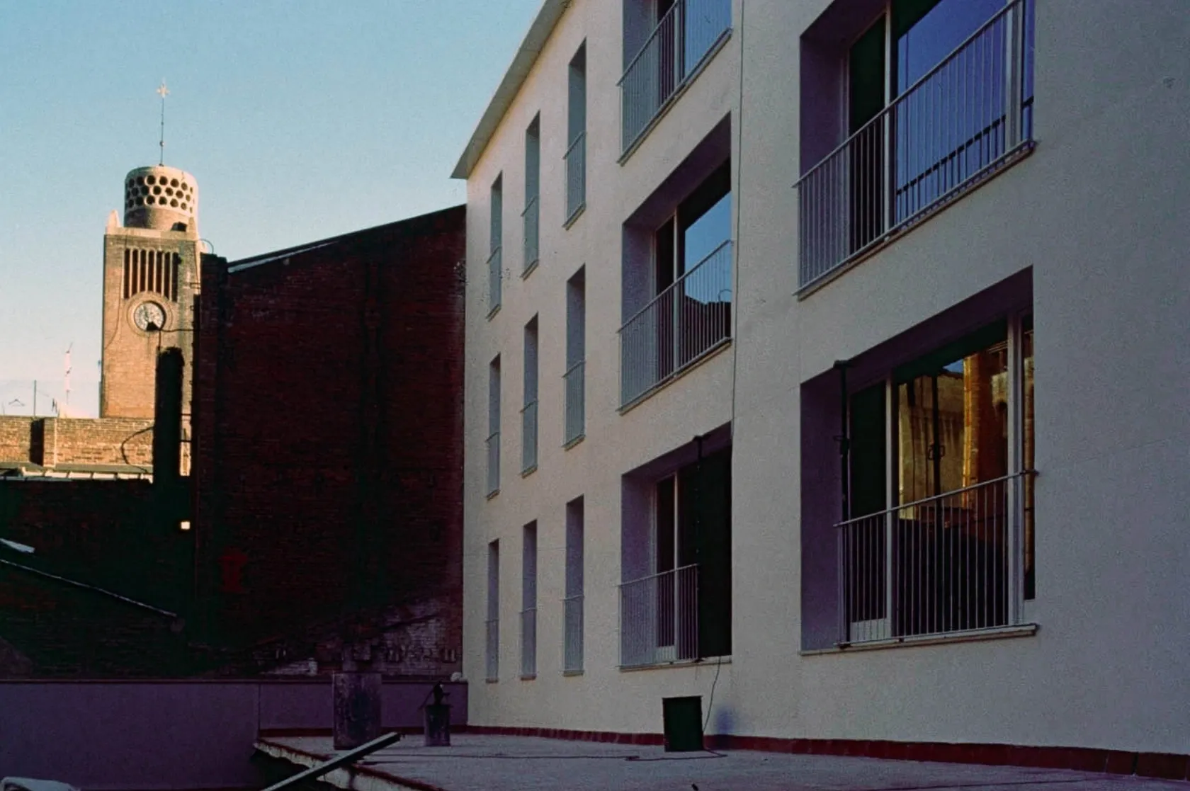 Habitatges Cendra. Varis Arquitectes