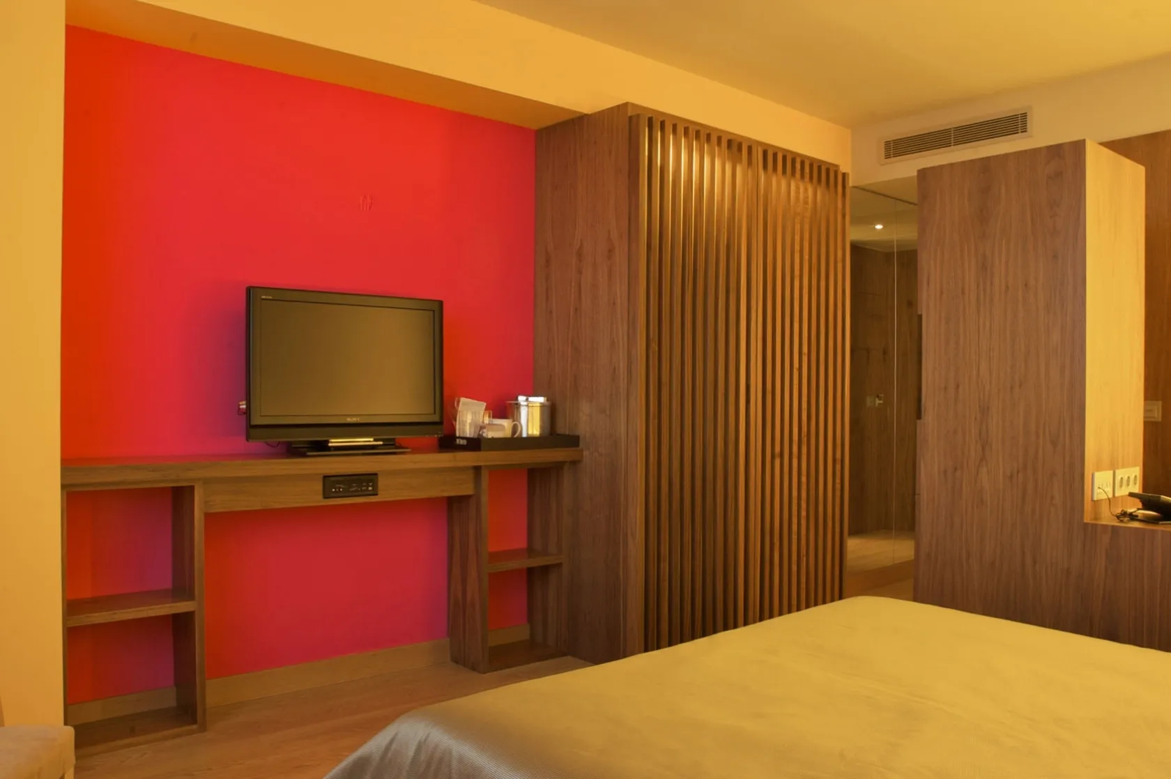 Hotel Diagonal Zero. Varis Arquitectes