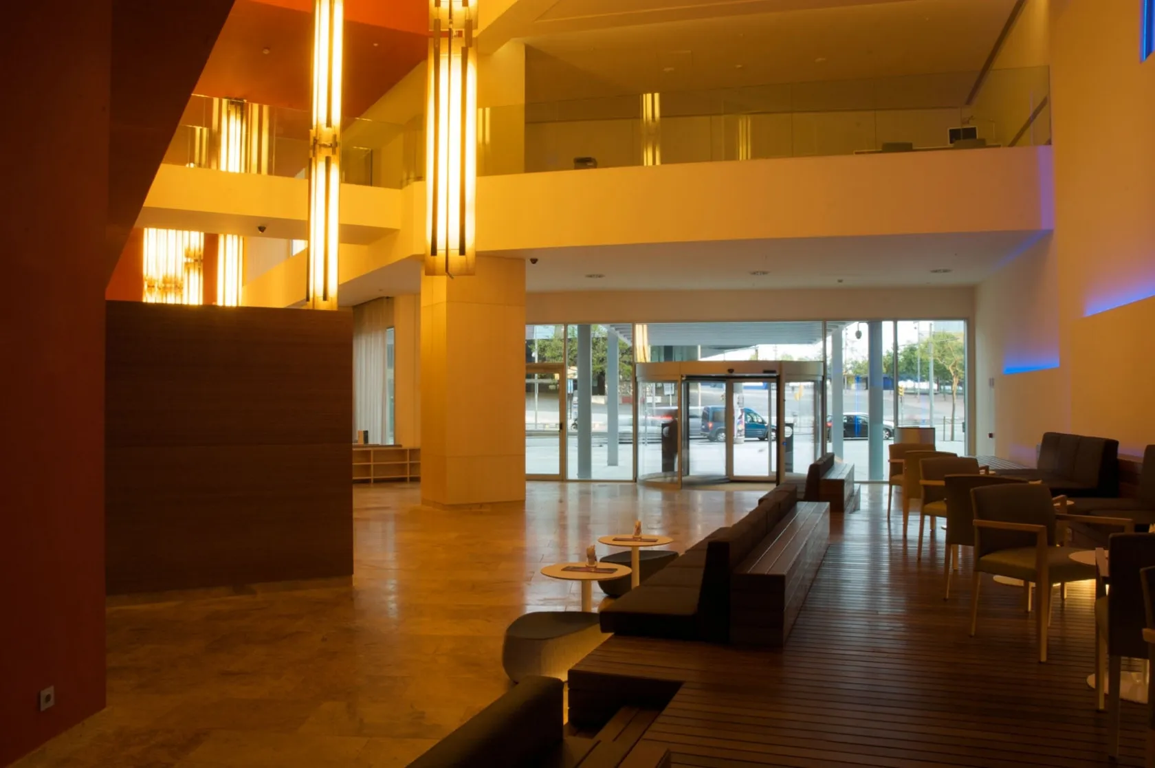 Hotel Diagonal Zero. Varis Arquitectes