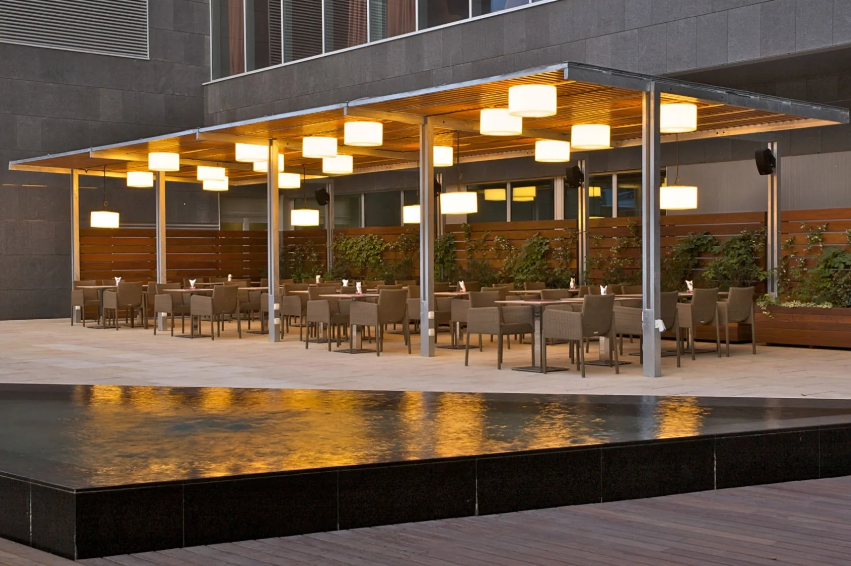 Hotel Diagonal Zero. Varis Arquitectes