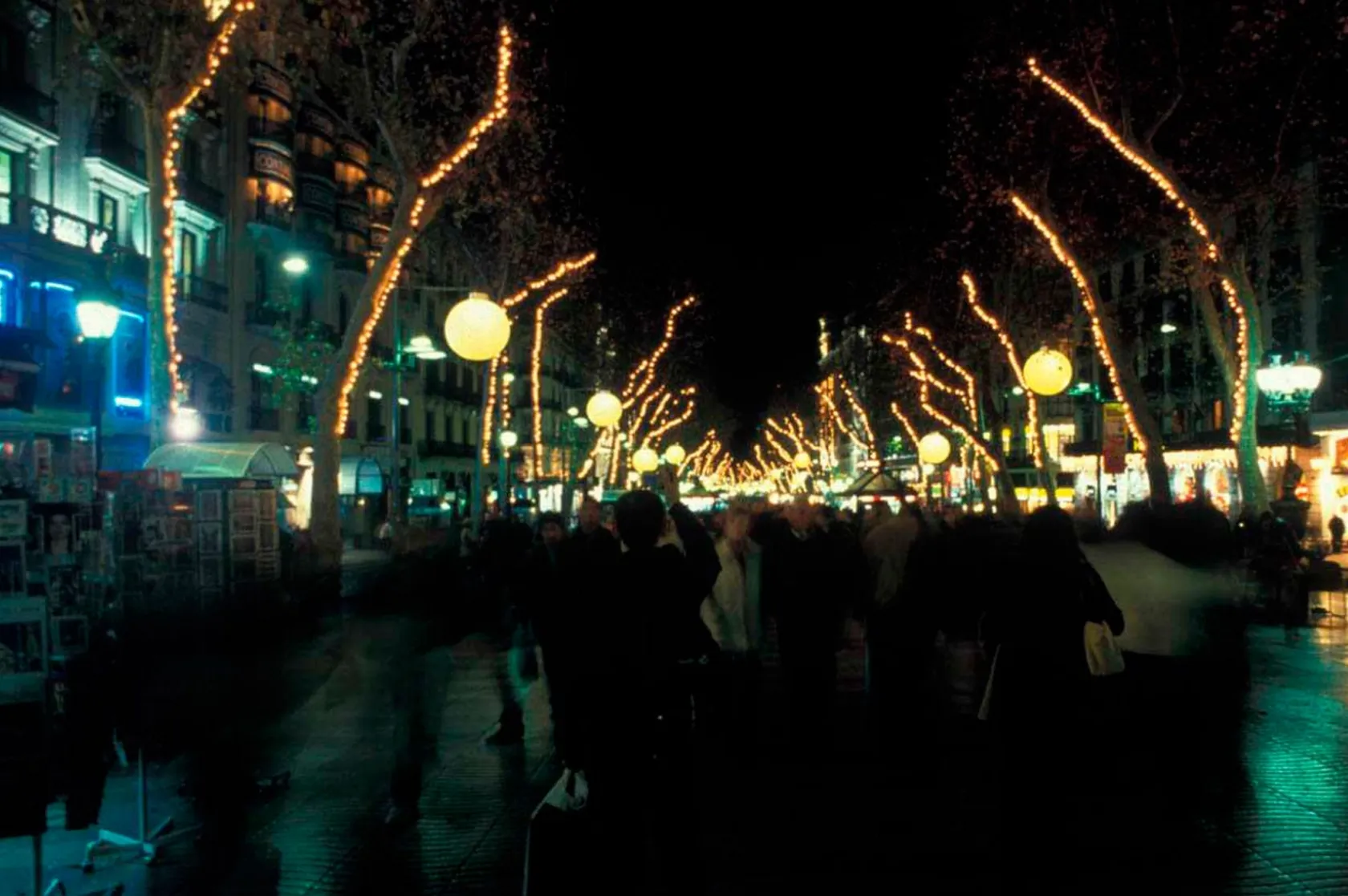 Il·luminació Nadalenca Rambles de Barcelona. Varis Arquitectes