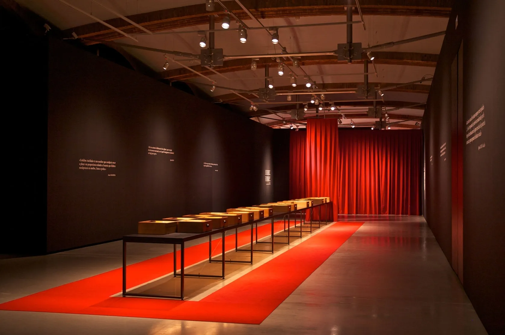 Joies d'Artista. Del Modernisme a l'Avantguarda. Varis Arquitectes