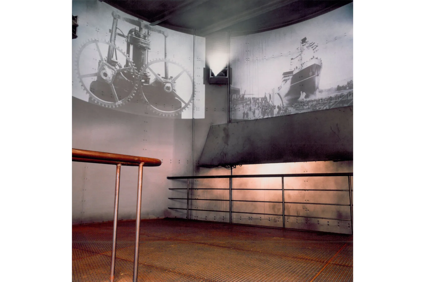 Pavelló de la Navegació Terra. Varis Arquitectes