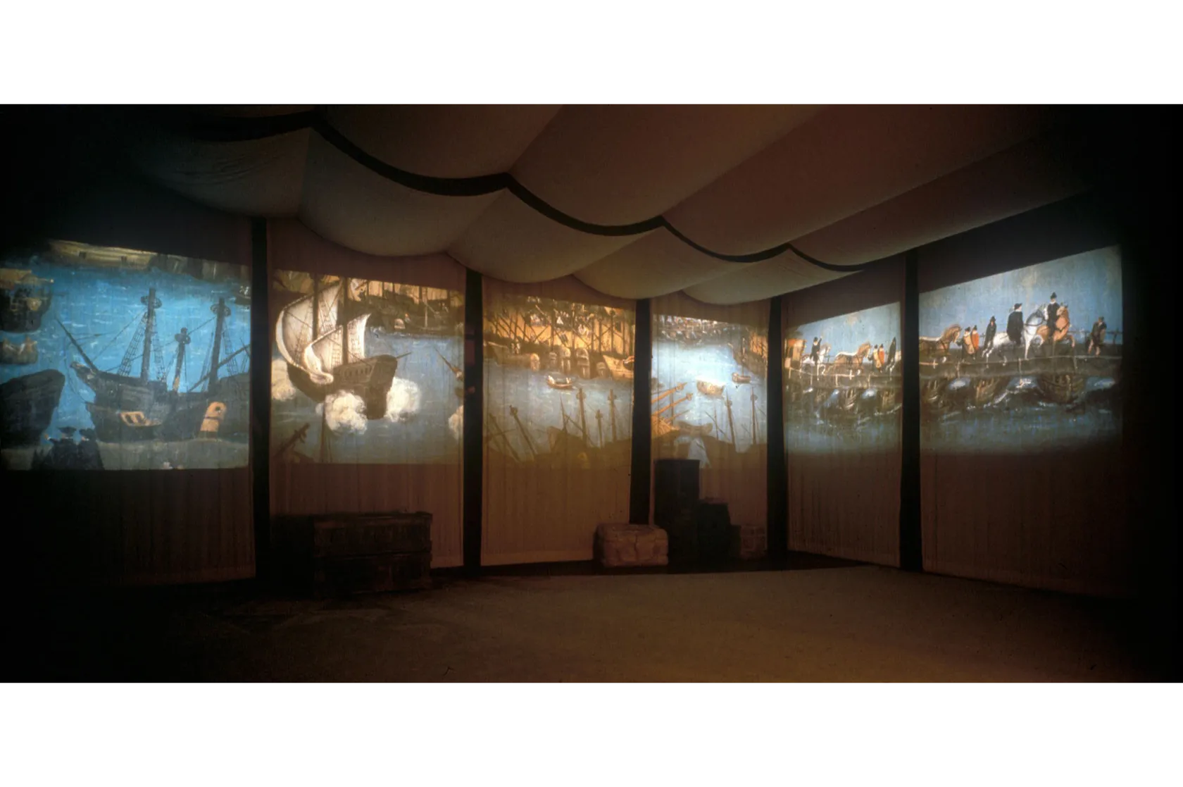 Pavelló de la Navegació Terra. Varis Arquitectes