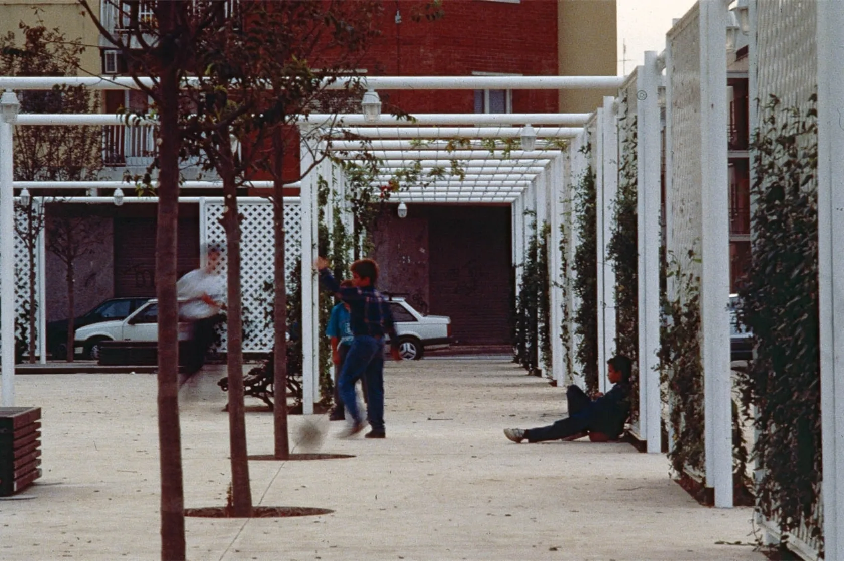 Plaça Roger Badia. Varis Arquitectes
