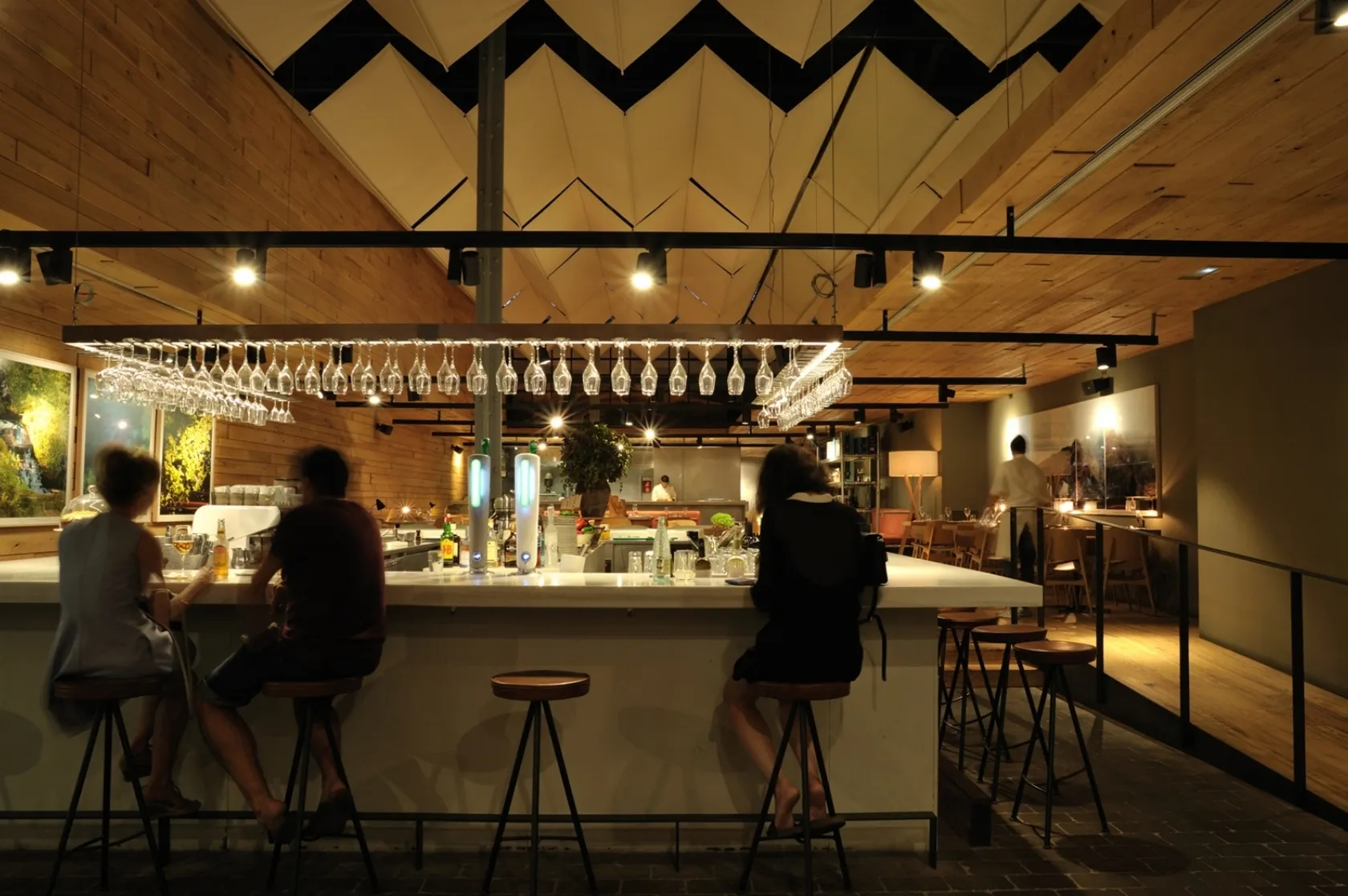 Restaurant El Ninot Cuina. Varis Arquitectes