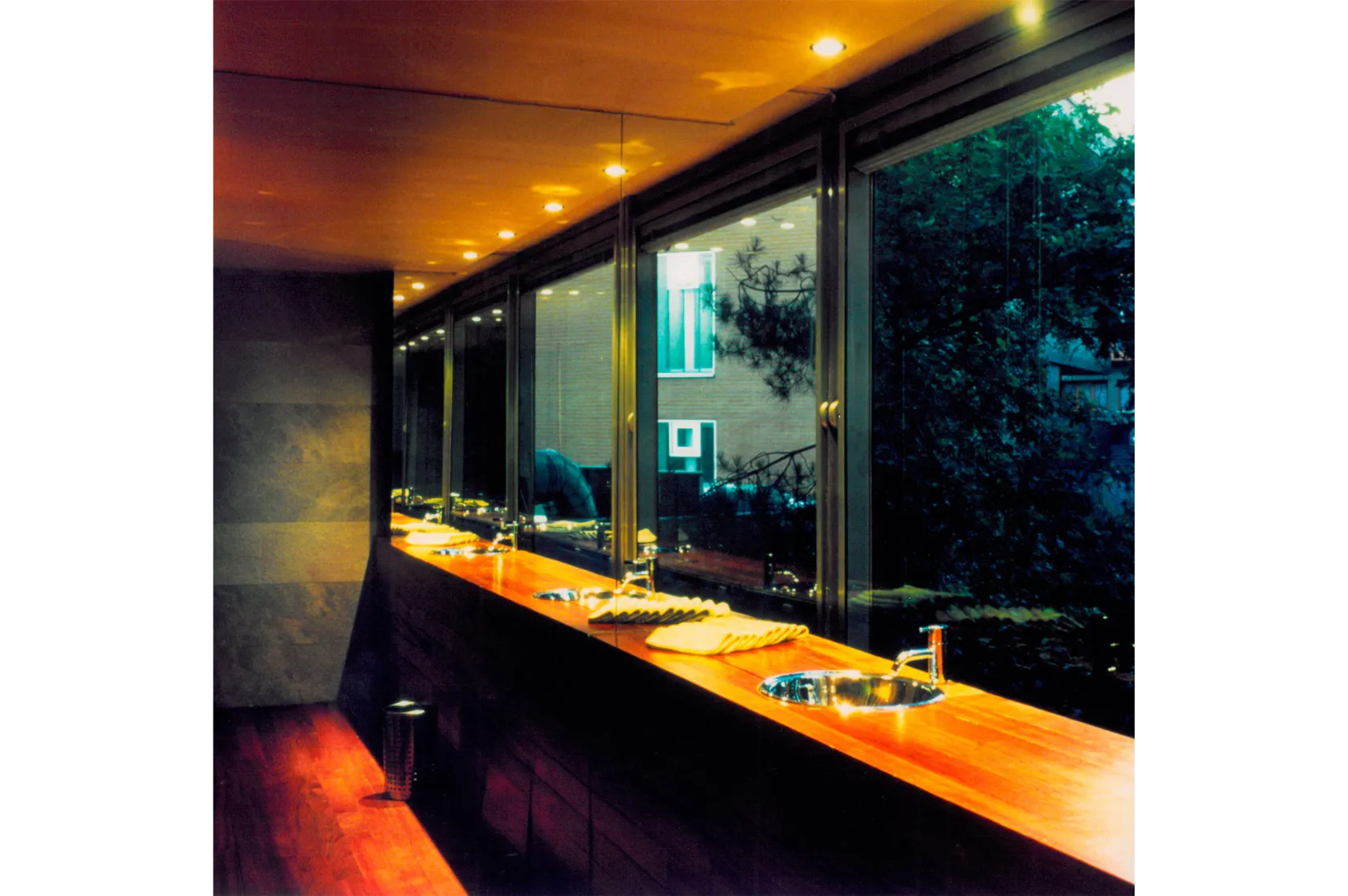 Restaurant NO-DO. Varis Arquitectes