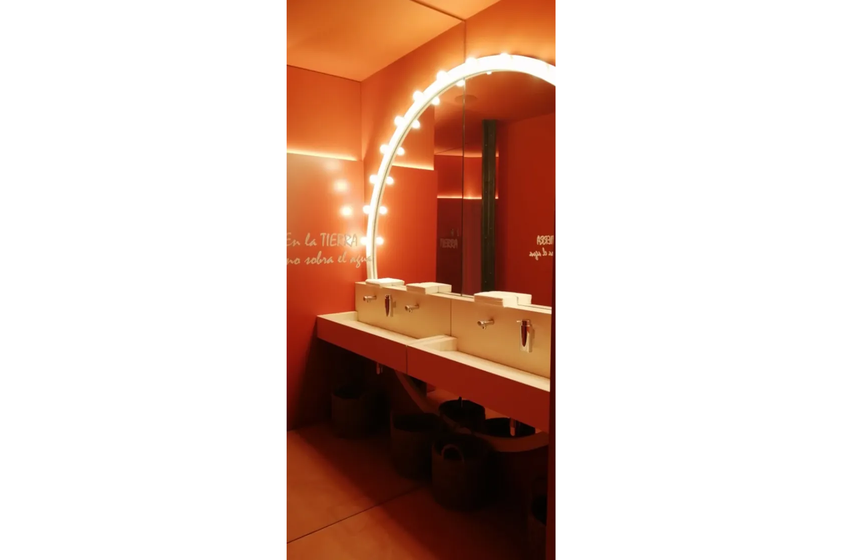 Restaurant TIERRA. Varis Arquitectes