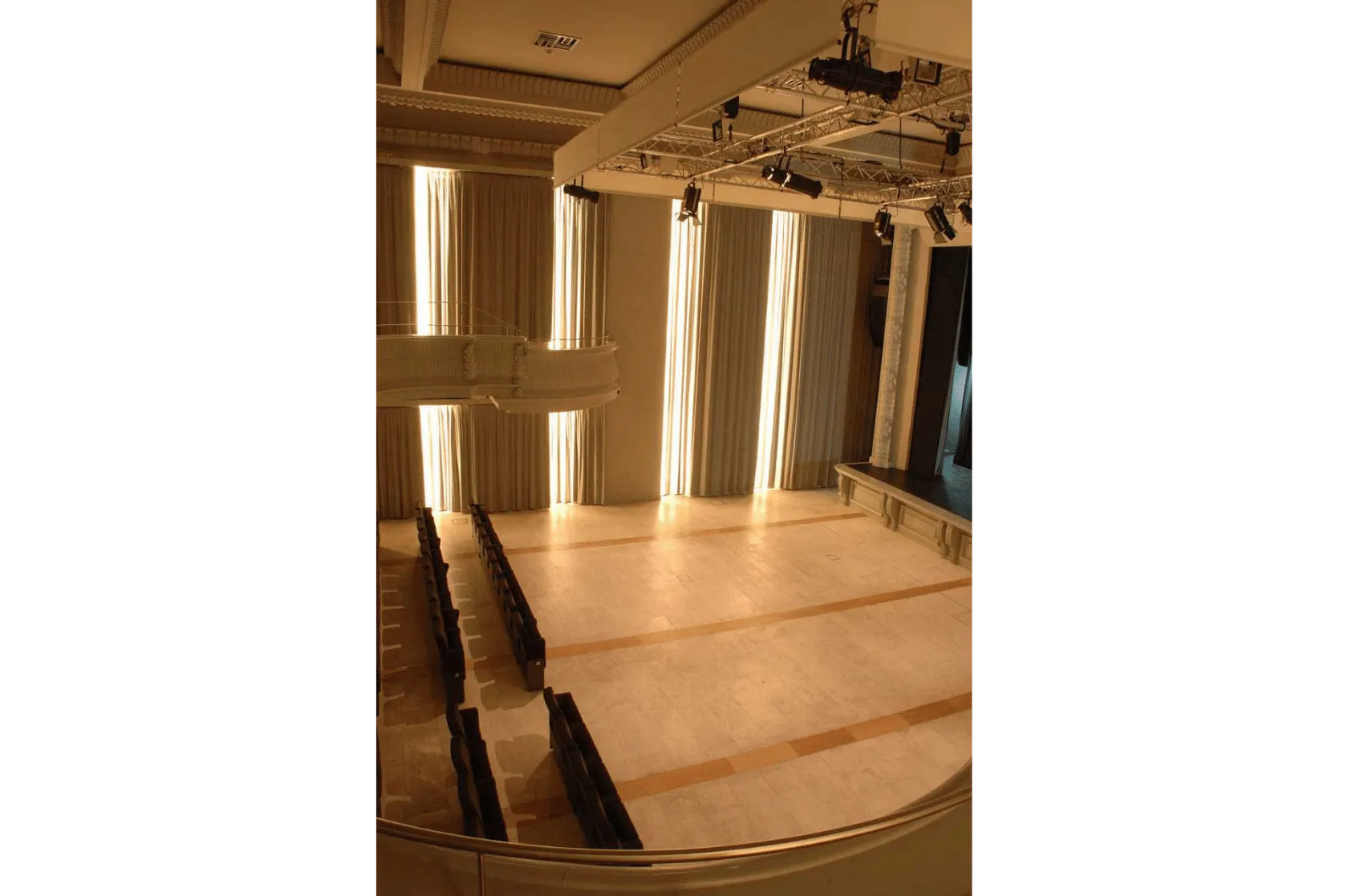 Sala BBK Varis Arquitectes