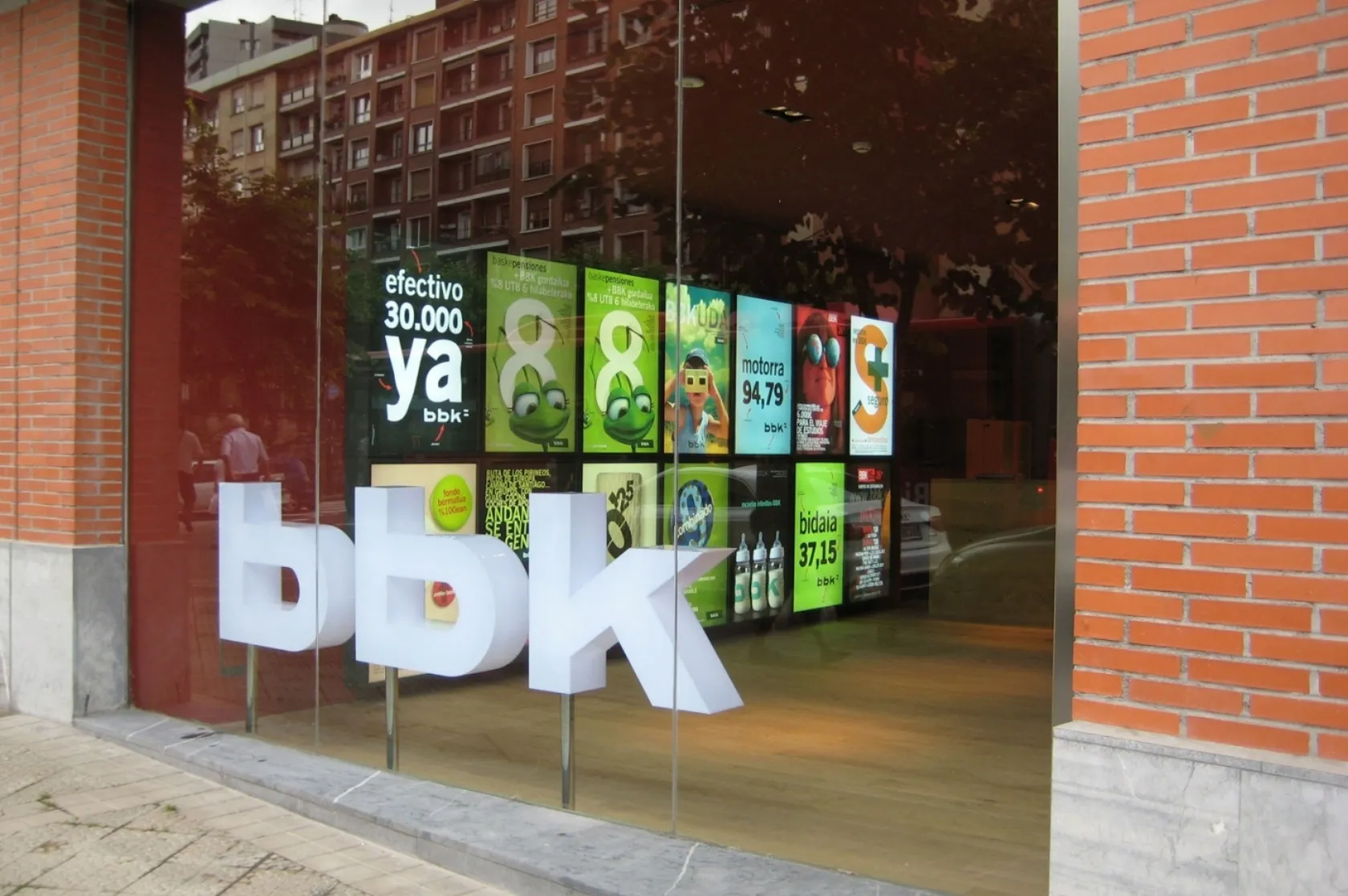 Sucursals Bancàries BBK. Varis Arquitectes