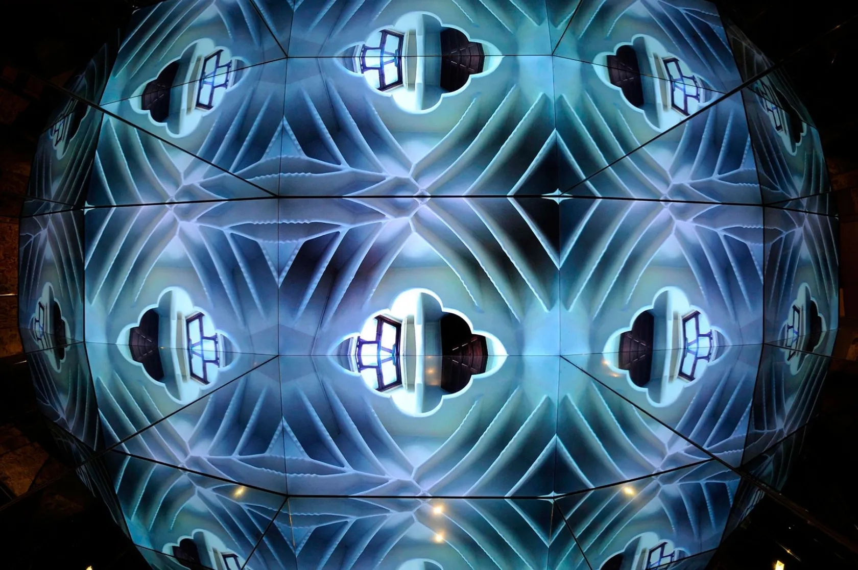 The Gaudí Exhibition Center. Varis Arquitectes