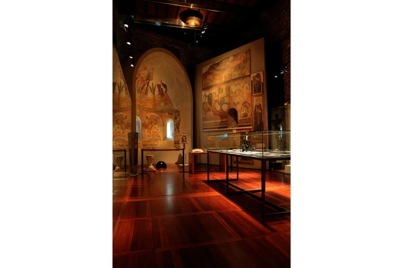 The Gaudí Exhibition Center. Varis Arquitectes