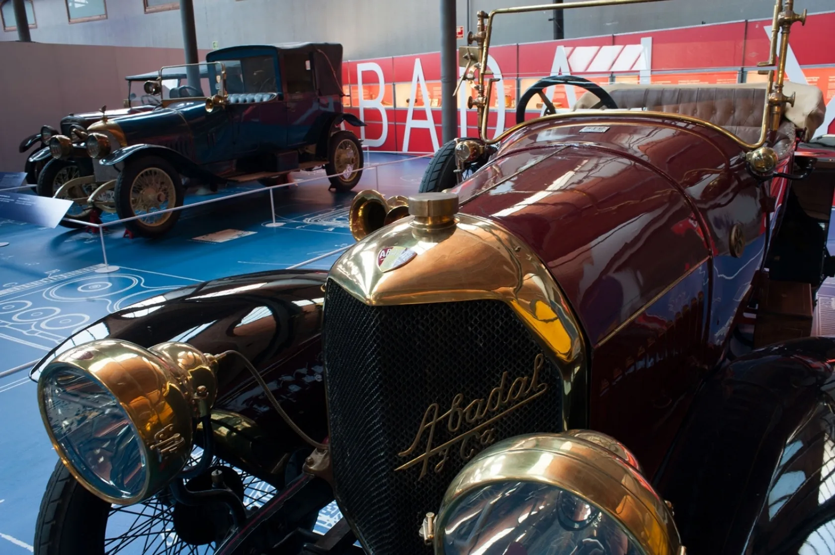 Abadal y Cia. Varis Arquitectes