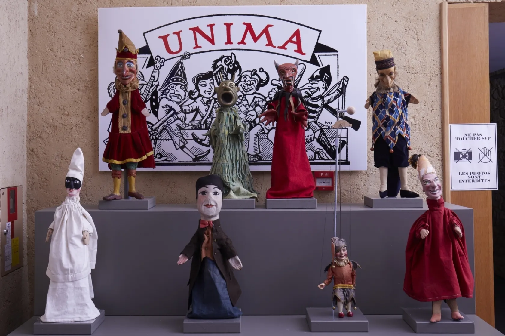 EXPOSICIÓ 90 ANIVERSARI UNIMA CHARLEVILLE. Varis Arquitectes