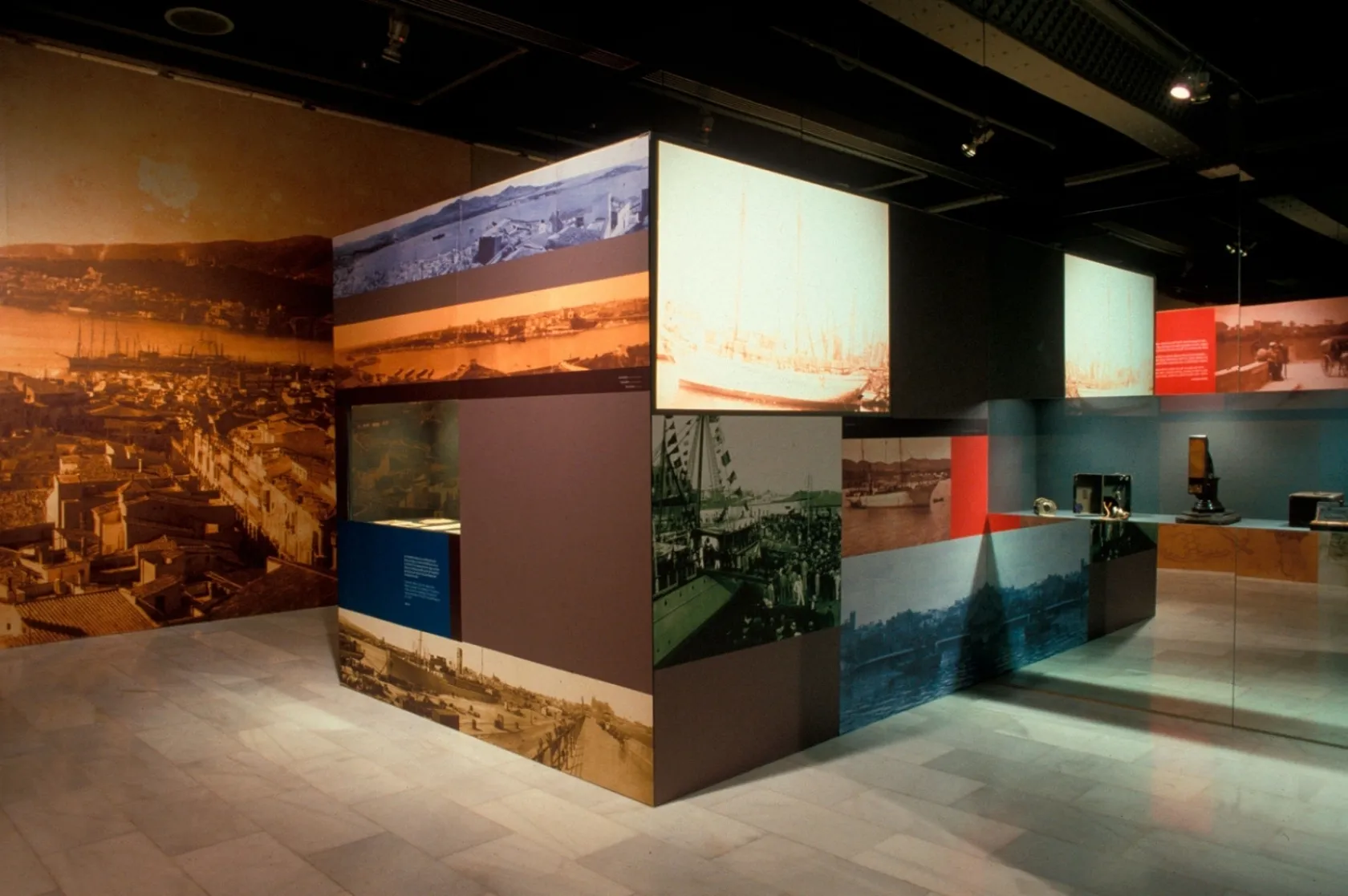 Welcome. 100 Anys de Turisme a les Illes Balears. Varis Arquitectes